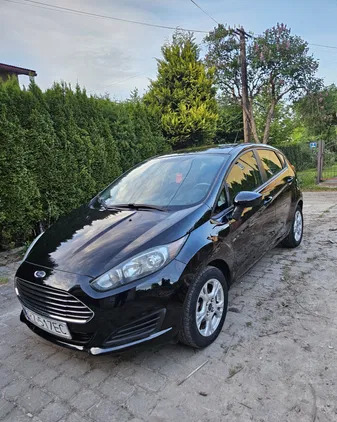 ford Ford Fiesta cena 29300 przebieg: 60000, rok produkcji 2016 z Rzeszów